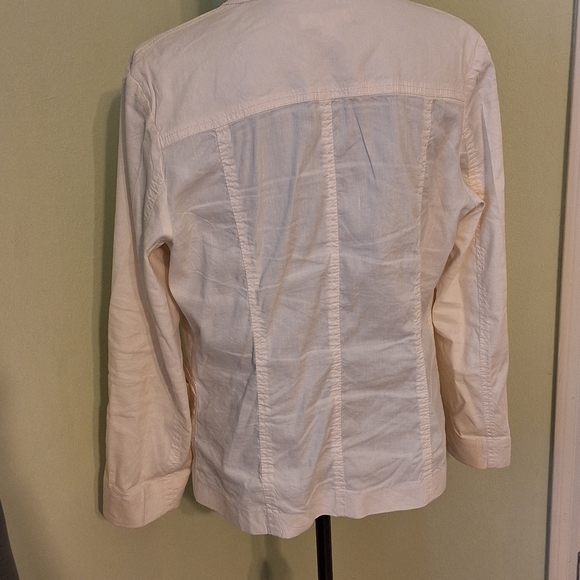 Linen Jacket - Picture 2 of 7
